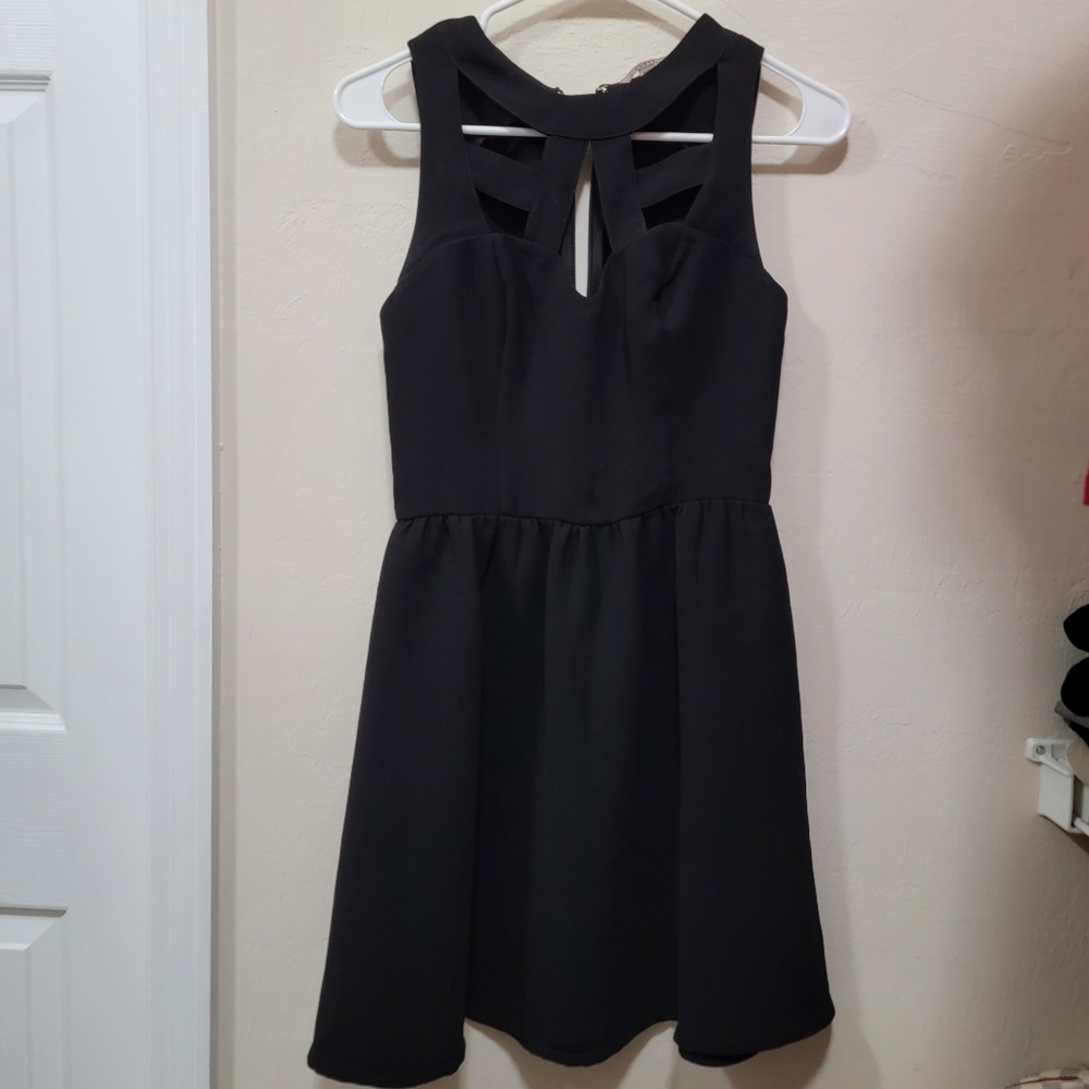 GUESS Little Black Dress with Cutout detail